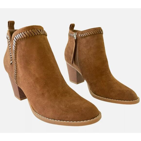 DV8 Dolce Vita Jace Brown Boots 10 Tan NWOT Faux Suede Ankle Booties Stitch - Picture 1 of 8